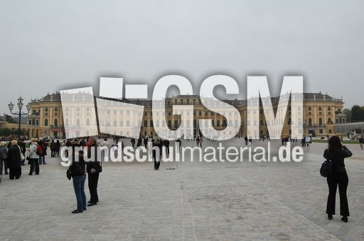 Schloss Schönbrunn_03.JPG